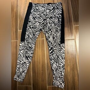 Nike Womens Running Black White Leggings Pants Size XL